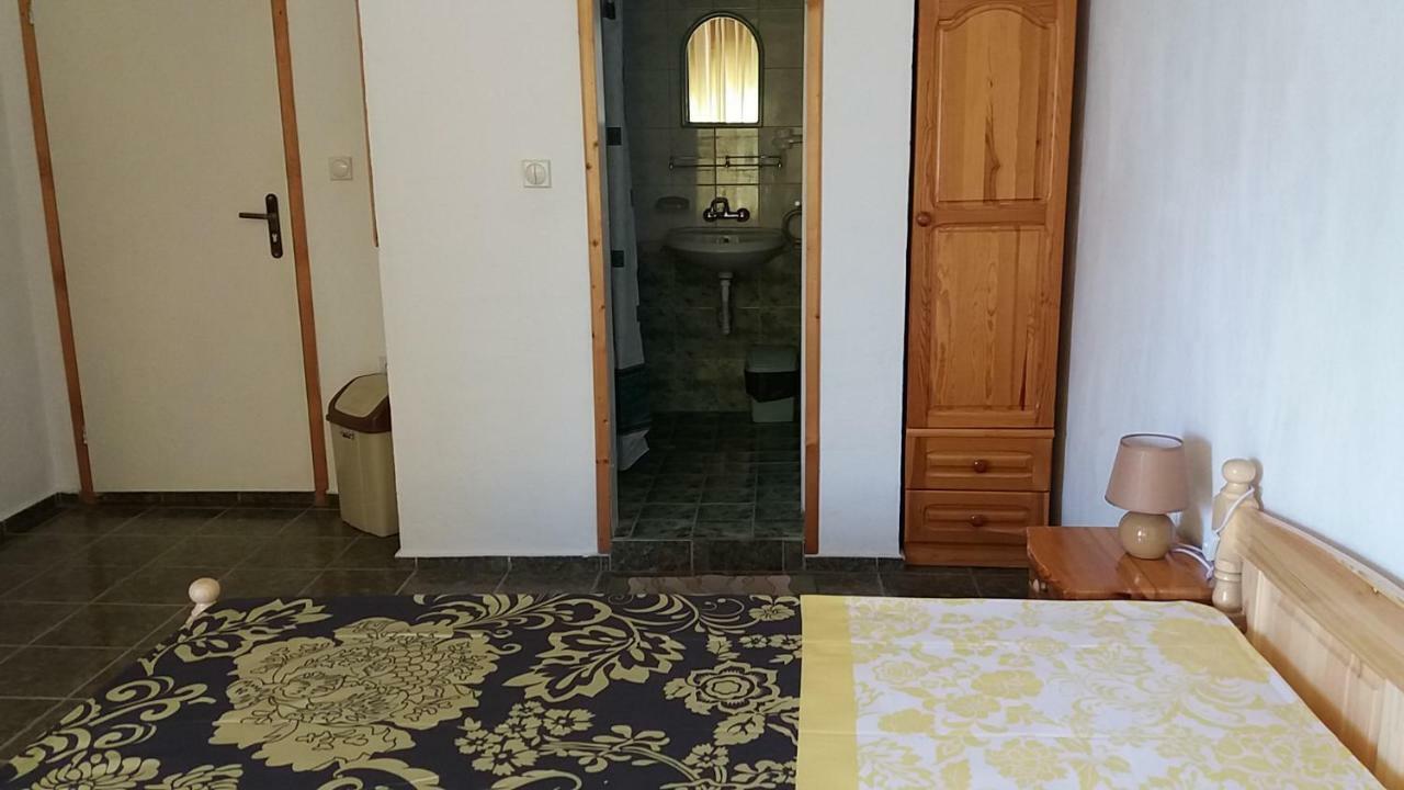 Vila Riviera Chernomorets Ngoại thất bức ảnh