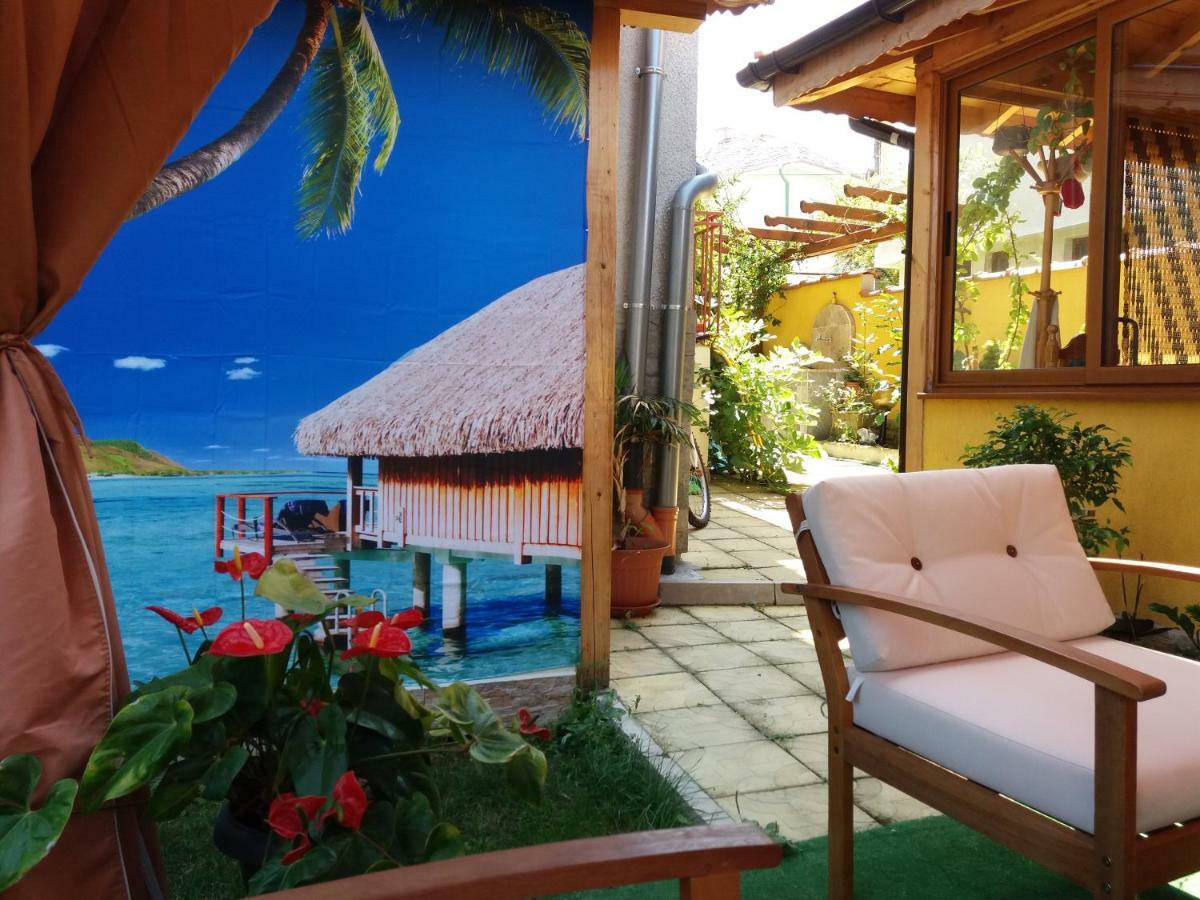 Vila Riviera Chernomorets Ngoại thất bức ảnh