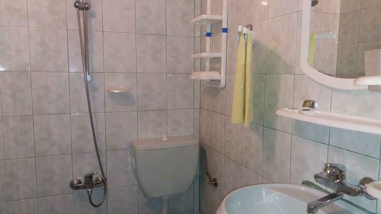 Vila Riviera Chernomorets Ngoại thất bức ảnh