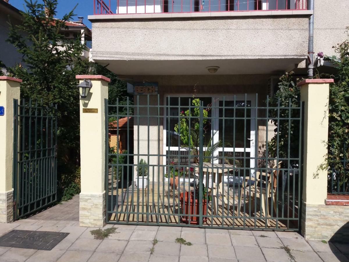 Vila Riviera Chernomorets Ngoại thất bức ảnh