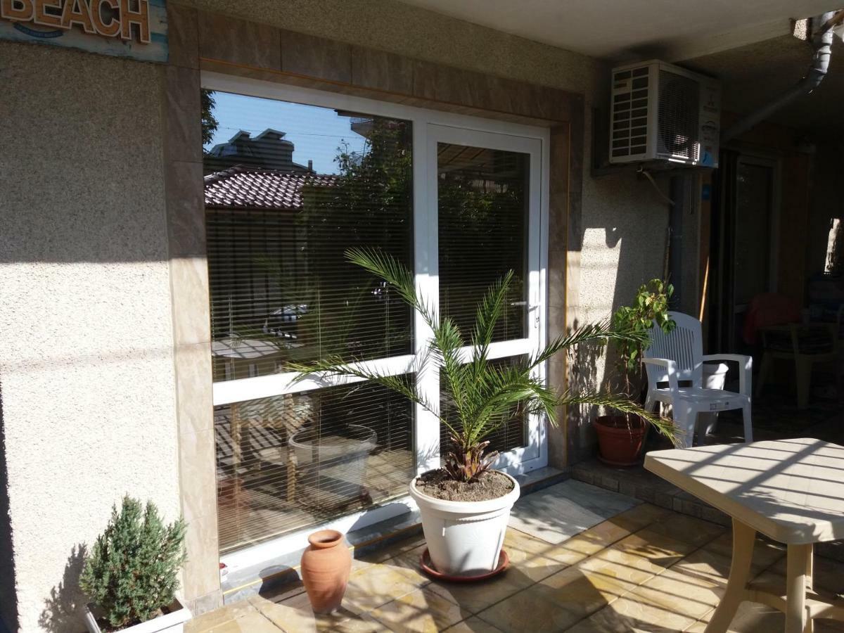 Vila Riviera Chernomorets Ngoại thất bức ảnh